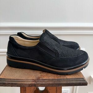 NWOB Fidelio Namir Slip On Black Nubuck $240 7.5uk 9.5us